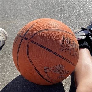 Meet your Posher, Randall